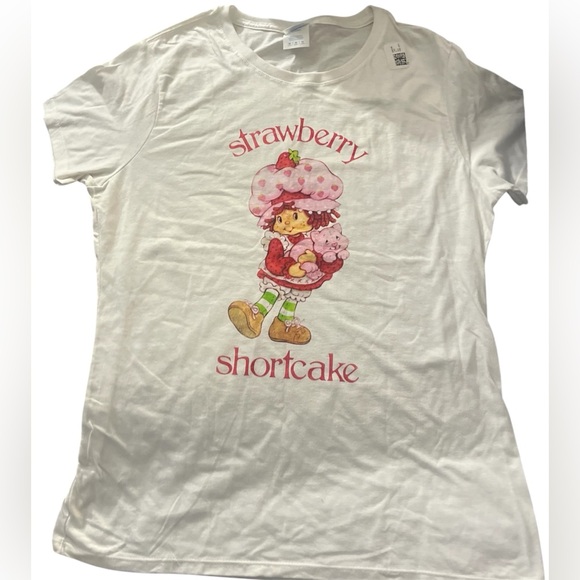 Strawberry Shortcake Tops - New! Strawberry Shortcake White Short Sleeve T-Shirt M